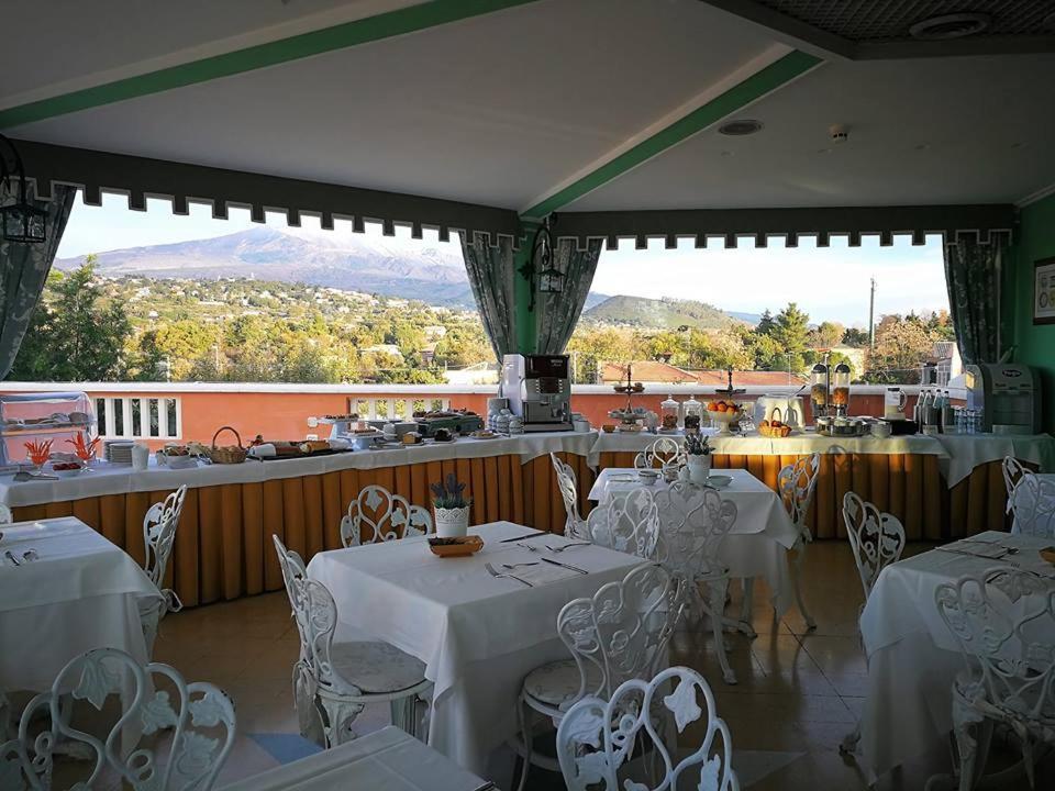 סאן ג'ובאני לה פונטה Hotel Villa Paradiso Dell'Etna מראה חיצוני תמונה
